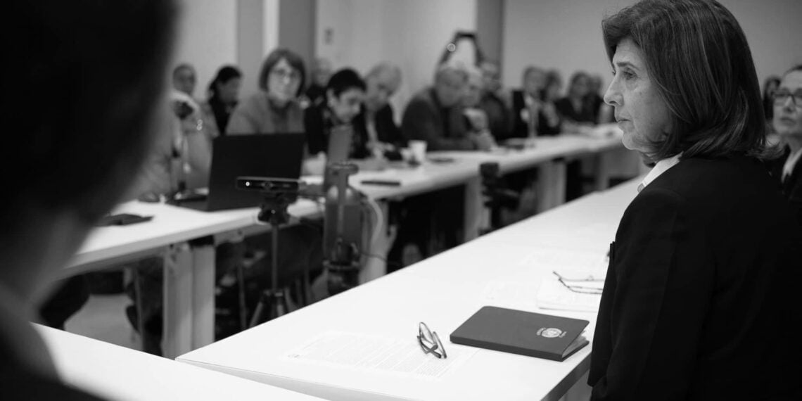 Holguin: Geçmiş geleceği inşa etmemize yardımcı olacak derslerle doludur