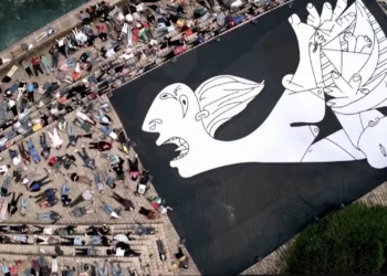 Basklı göstericilerden Guernica’lı protesto | Video