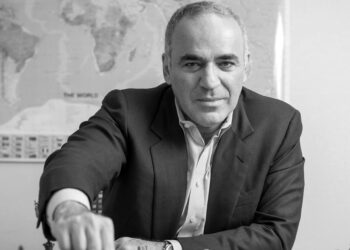 Rusya, eski Dünya Satranç Şampiyonu Kasparov’u terörist listesine aldı
