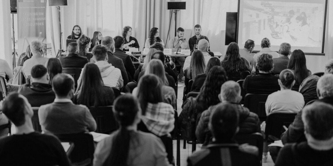 Sivrisineklere karşı mücadelede ortak eğitim