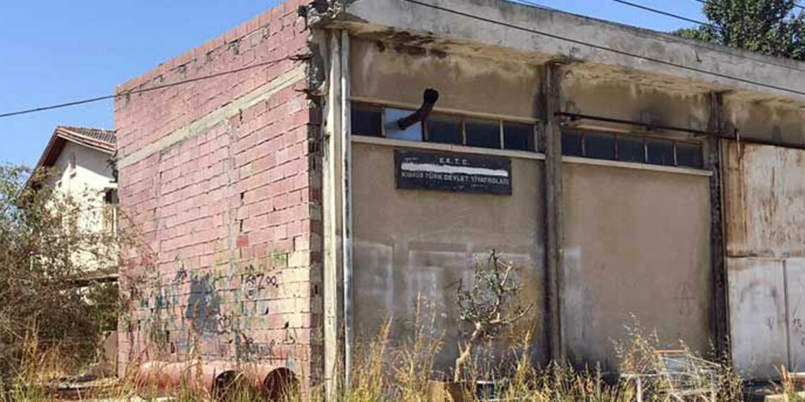 Bir Yılan Hikayesi olarak “Devlet Tiyatrosu Binası”