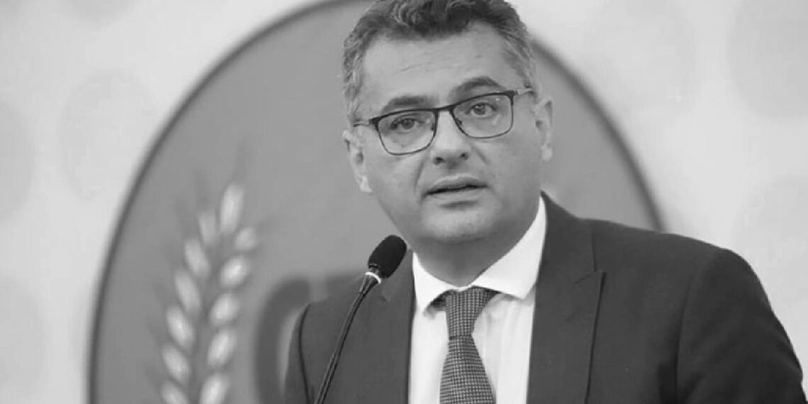 Muhalefet Geçitkale protokolüne görmeden mi destek verdi? | Esra Aygın