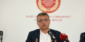 “36 tane üniversite ön açma izni verirsen, denetleyemezsin”