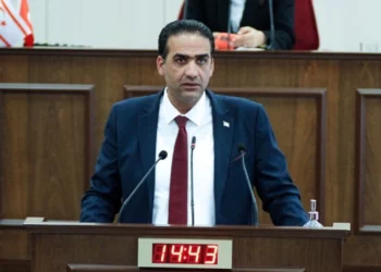 Çifte yalan!