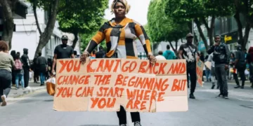 Lefkoşa’nın güneyinde protesto: ‘İnsanlık milliyetten üstündür’