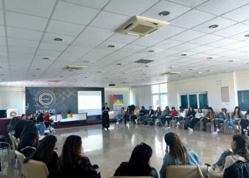 “Öğretmenlere Yönelik Gökkuşağı Eğitim Programı” adlı pilot eğitim serisi gerçekleştirildi