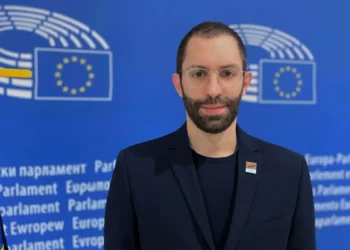 Oz Karahan: Haklarımızı gasp eden Türkiye’dir, Türkiye’nin işgal ettiği Kıbrıs Cumhuriyeti değil!