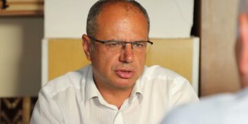 Özuslu: Feyzioğlu Üstel’e 5 aydır cevap vermemiş!