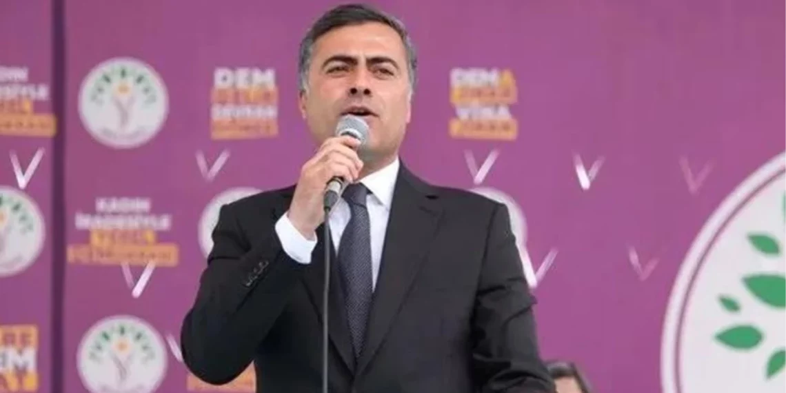 Konya’ya Demokrasi Van’a Kumpas