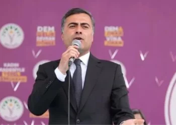 Konya’ya Demokrasi Van’a Kumpas