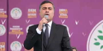 Konya’ya Demokrasi Van’a Kumpas