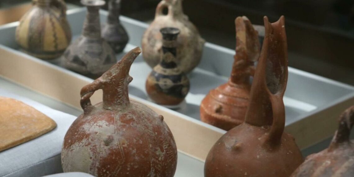 74’te çalınan tarihi eserler Kıbrıs’a iade edildi