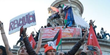 Fransa’da sol sürpriz: Hükümet kurulabilecek mi?