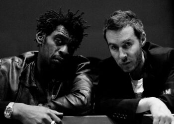 Massive Attack, ’emisyonsuz’ konsere hazırlanıyor