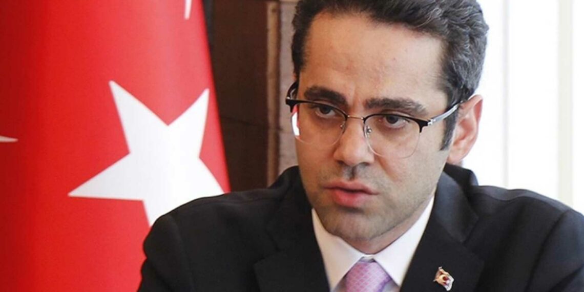 Yeni vali, hakkında çıkan haberlerin kaldırılmasını talep etti