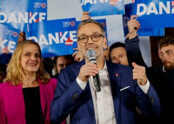 Avusturya’da seçimleri aşırı sağcı FPÖ kazandı