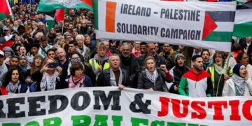 Dünyanın dört bir yanında savaş karşıtı eylemler