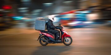 Bu kez Lefkoşa: Bir kuryeye daha ırkçı saldırı