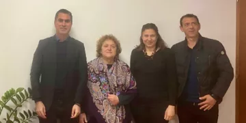 Kimliksizler Derneği Kıbrıs Cumhuriyeti Çocuk Hakları Komiseri İle Görüştü