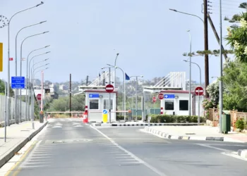 Lefkoşa’dan Geçiş İzni Var, Mağusa’dan Yok: “Umurumda Değil”