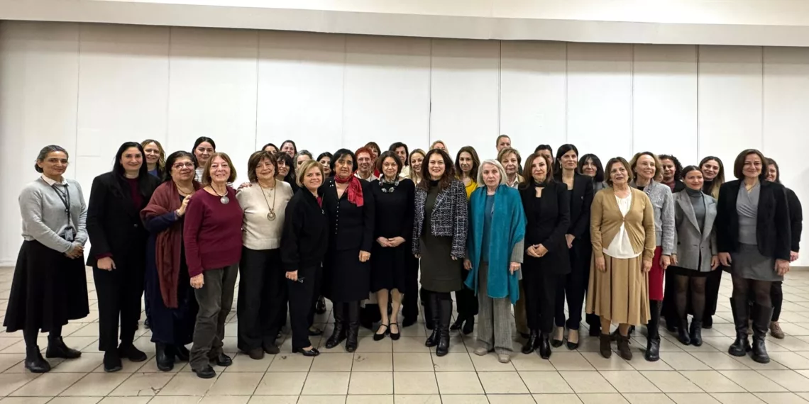 DiCarlo’dan Kadınlara:”Kıbrıs’ın Size İhtiyacı Var”