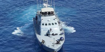 Kıbrıs Açıklarında Kurtarma Operasyonu; Göçmenleri Taşıyan Tekne Alabora Oldu