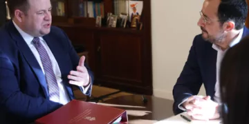 “İngiltere’nin Siyasi Eşitliğe Sahip İki Bölgeli İki Toplumlu Federasyon Kararlılığını Büyük Bir Memnuniyetle Karşılıyoruz”