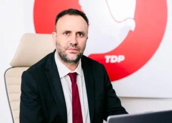 Çeler’den Tatar’a “Görevinin Son Demlerinde” Tavsiyeler