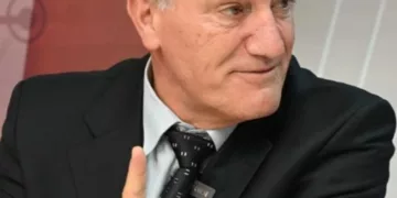 Erhan Arıklı Kim Olduğunu ‘Unuttu’