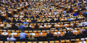 “Türkiye Kıbrıs’tan Askerlerini Çekmeli, BM Kararları Temelinde Bir Çözüm İçin Çalışmalı”