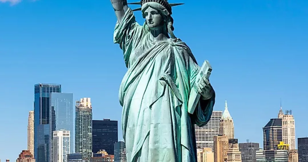 Fransız Vekil, ABD’den Özgürlük Heykeli’ni Geri İstedi