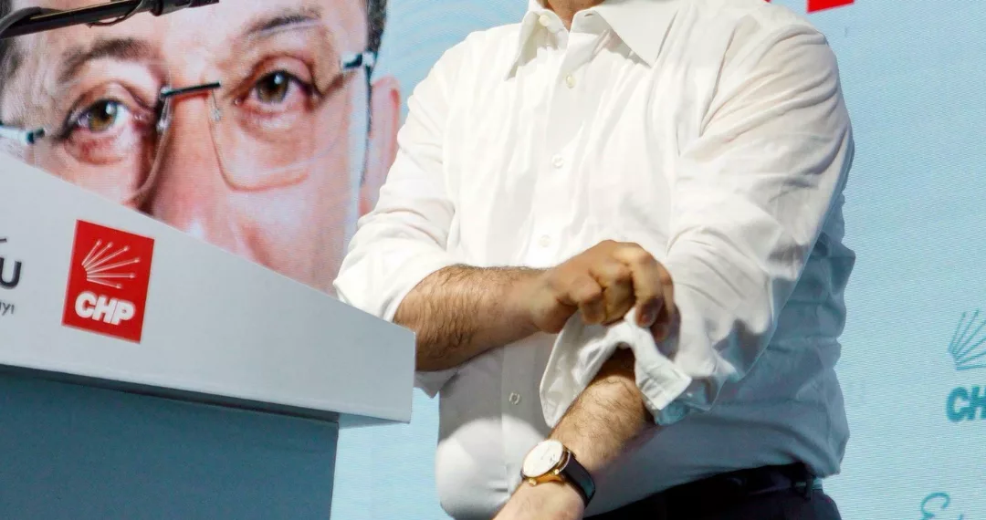 “Demokratikleşecek” Türkiye’de İmamoğlu’na Konuşacak Salon Yok