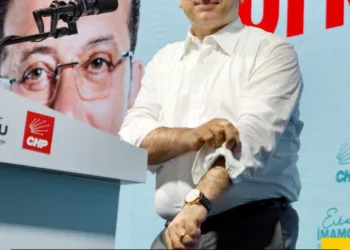 “Demokratikleşecek” Türkiye’de İmamoğlu’na Konuşacak Salon Yok