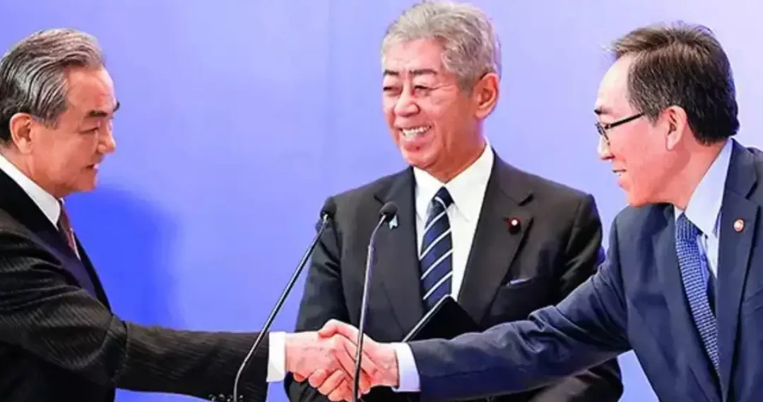 Güney Kore, Japonya ve Çin’den ‘Barış’ Mesajı