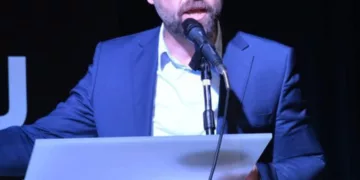 Maviş: Eğitimde Dini Yönlendirmeye Karşı Mücadele Edeceğiz