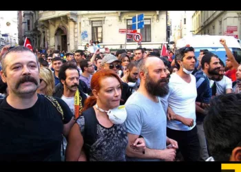 Türkiye’de Sanatçılar Halit Ergenç ve Rıza Kocaoğlu’nun Hapsi İstendi