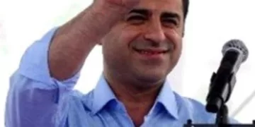 Demirtaş: Barıştan, Barışmaktan Korkma Kardeşim
