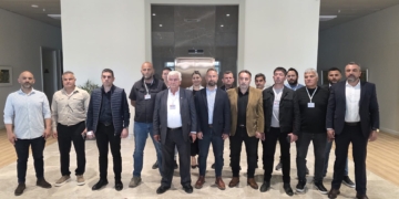 Eğri Gemiden, Doğru Sefer Olmaz!