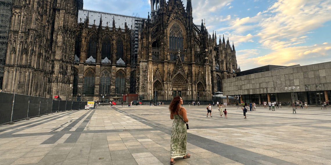 Dom’dan Ren’e Köln’ün Peşinde